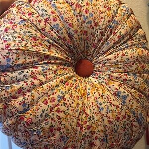 Nina Floral Multicolor Round Pillow